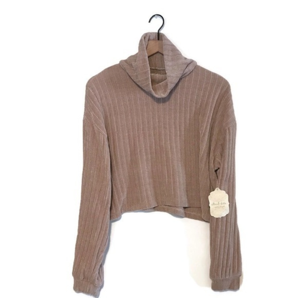 NWT Altar’d State Ribbed Chenille Oversized Turtleneck Crop Sweater women’s XS